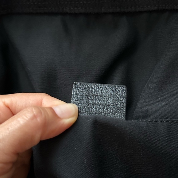 Large Vintage Gucci Shopper Tote - Picture 7 of 7